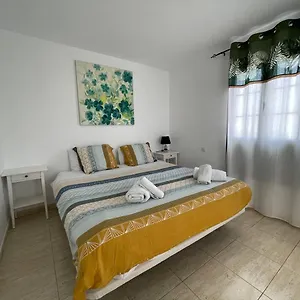 Vivilanza Surfhouse , Costa Teguise España